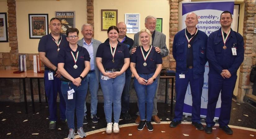 Kemény próbatételek, időre menő feladatok – így zajlott a vagyonőrök versenye Sárbogárdon