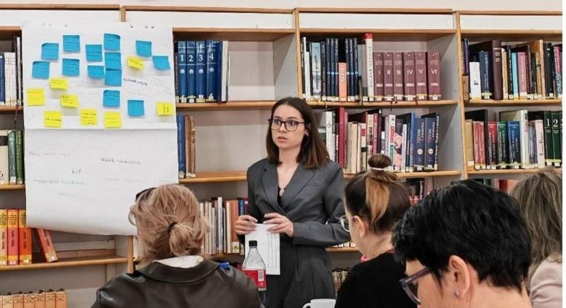 Új módszerrel hangoltak össze a szakemberek: civil és rendőr együtt kereste a megoldást