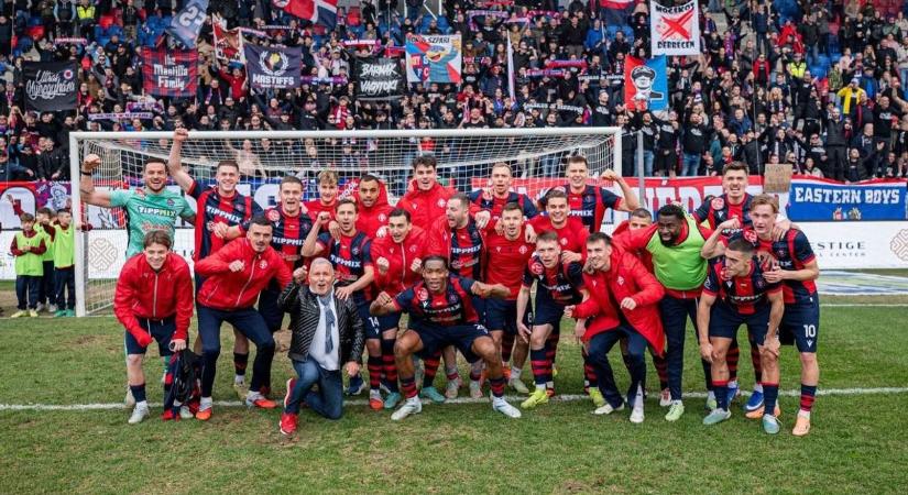 Hűha, valami kezdődik... Két régi kedvenc távozhat a Szparitól nyáron (sajtóhír)