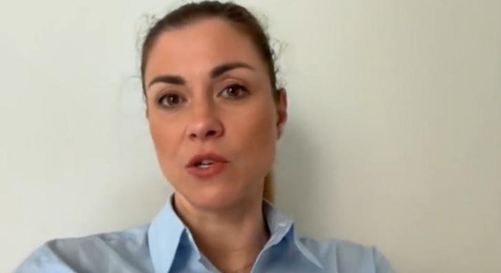 Balesetet szenvedett a Mokka műsorvezetője, élő adásban mesélt jelenlegi állapotáról