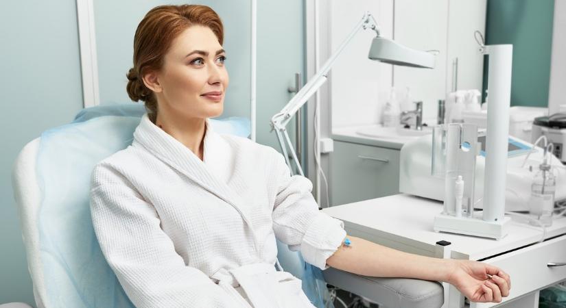 Titkolják az orvosok: 20 perc alatt 10 évet fiatalodhatsz ezzel a módszerrel