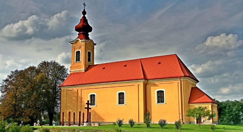 Elkészült a település könyve: közel 300 oldal Jászai Mari szülőfalujáról