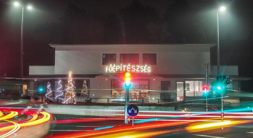 Több évtizedes munka után rangos díjat kapott Balatonfüred főépítésze