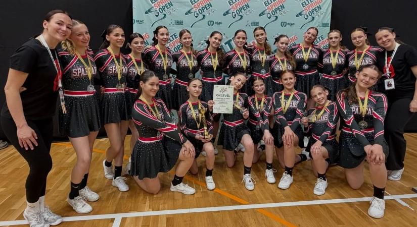 Csapatként bármit elérhetnek, amit alaposan bebizonyítottak  fotók