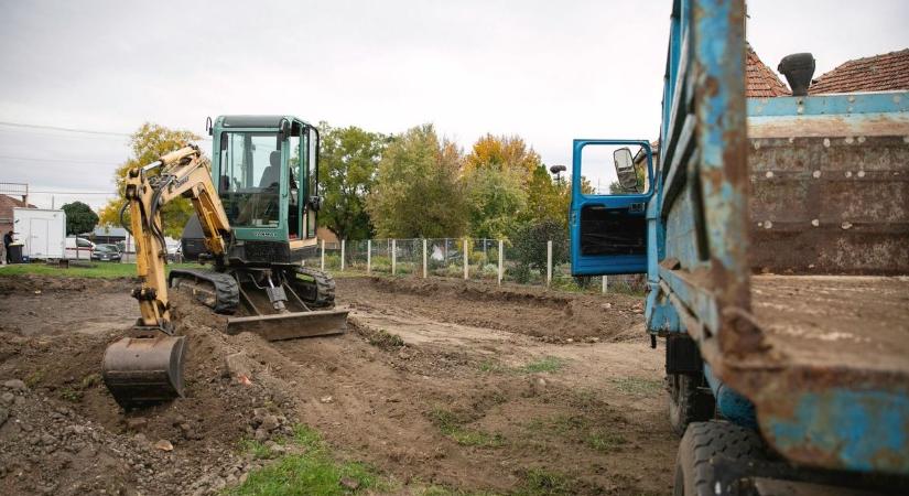 Fejlesztési kánaán lesz a hajdú-bihari település, játszótér és lakóépületek is a tervek között