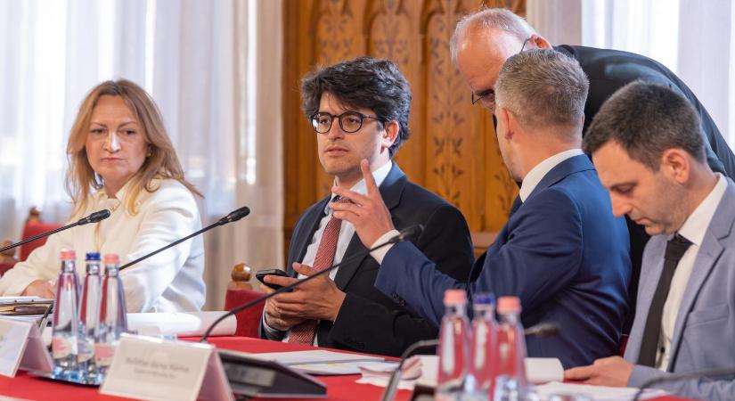 Magyar Péter kabinetfőnöke lesz a Tisza egyik frakcióvezető-helyettese