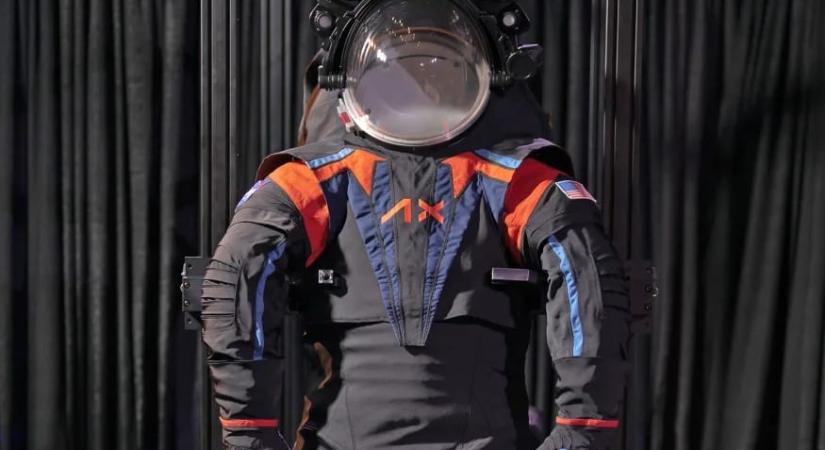 Olyan kockázatos szerződést kötött a NASA a szkafanderekre, hogy emiatt csúszhat a Holdra szállás