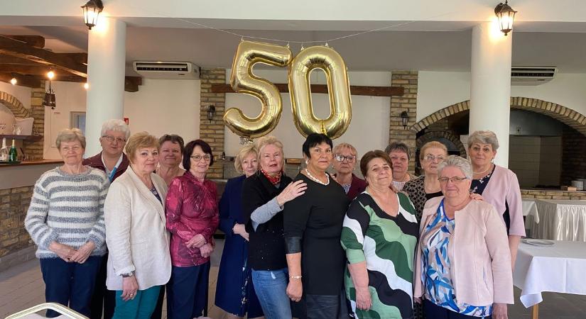 50 év után is boldogan emlékeznek vissza az ápolónői képzésre  fotó