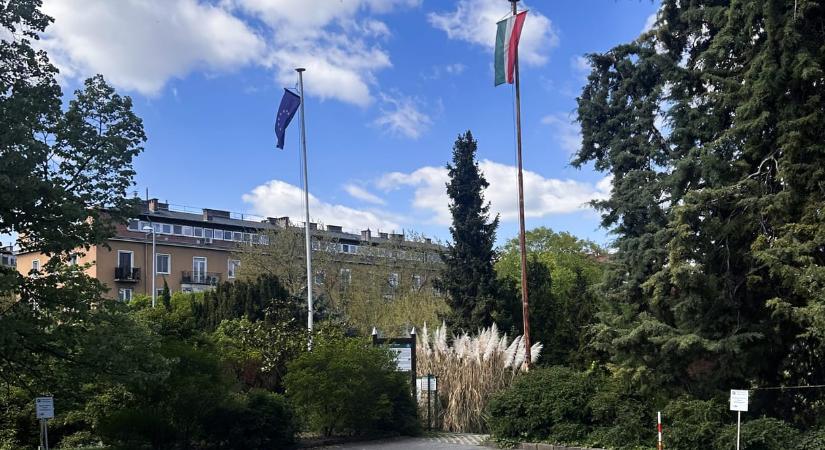 Mészáros cégétől és a Mercariustól bérel autókat az agráregyetem