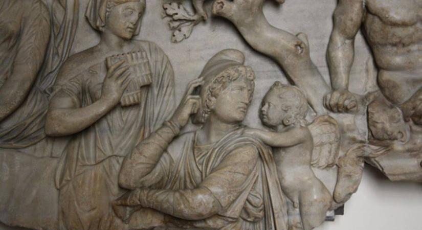 Homérosz Iliászának egy töredékét fedezték fel egy egyiptomi múmiában