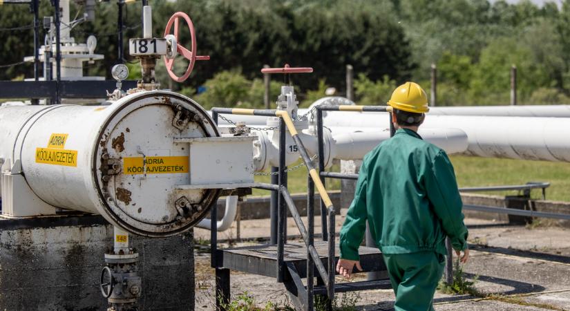Bejelentést tett a Mol az orosz olajról, újraindult a szállítás a Barátság kőolajvezetéken