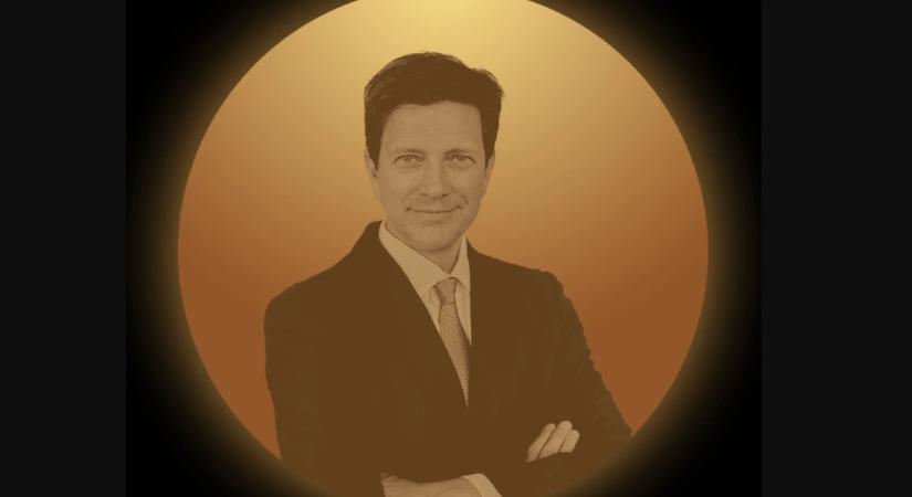 Bírságot kapott az állami megrendelések sztárja