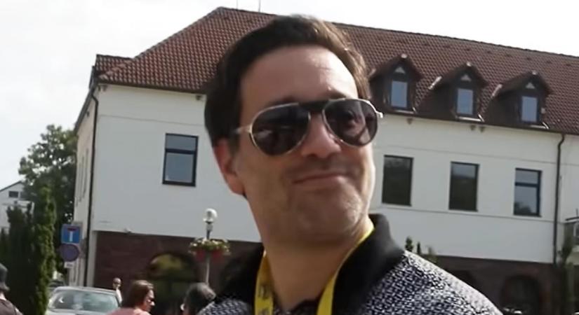 A rendőrség úgy szerződött és fizetett ki százmilliókat Balásy Gyula cégeinek, hogy eközben nyomozott a társaságokkal összefüggésben