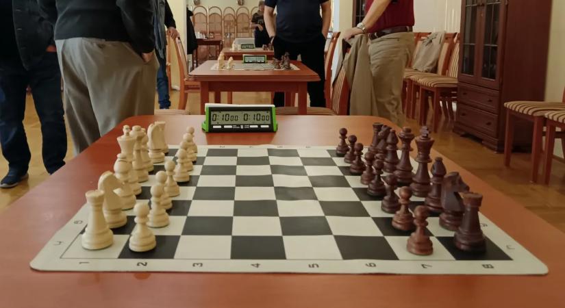 Idén is megtartottuk sakkversenyünket az Óbudai Szociális Szolgáltató Intézményben