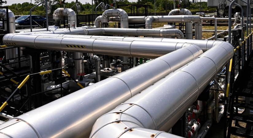 Működik a Barátság-vezeték: a Mol bejelentette, hogy megérkeztek az első szállítmányok