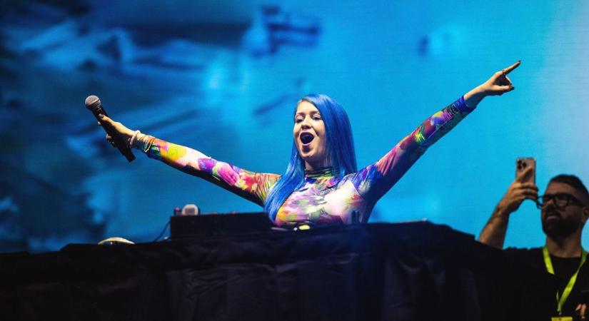 Vírusként terjed a ciki becenév: DJ Pendrive-ként emlegetik a pécsi lemezlovast – VIDEÓK