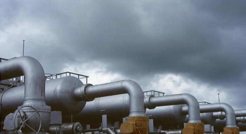 Már nem kell pánikolni: megérkeztek az első olajszállítmányok a Barátság kőolajvezetékből