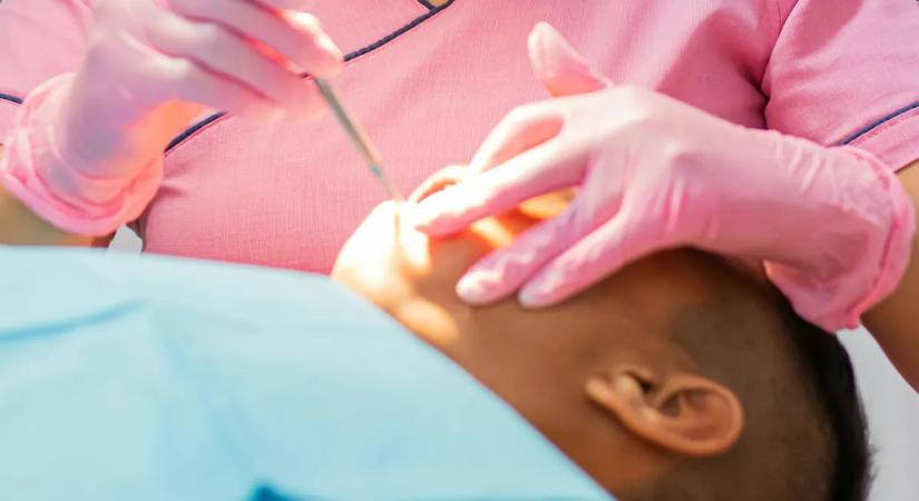 Harmadjára sikerült újraéleszteni egy férfit foghúzás után Budapesten