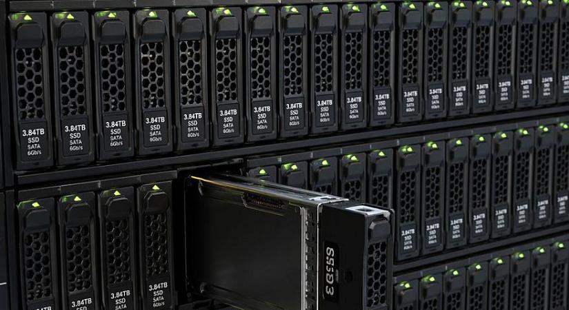 Rájöttek: Duplájára lehet gyorsítani a már meglévő SSD-k működését is