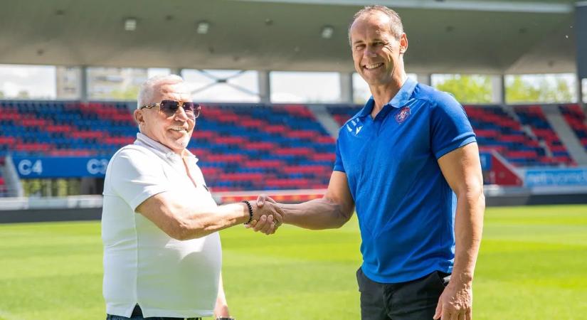 Az újpesti 7-2 után döntött vezetőedzője sorsáról a Nyíregyháza