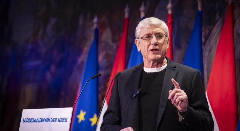 Gyurcsány Ferenc: Ha a tömeg dönt, akkor elmosódik a felelősség