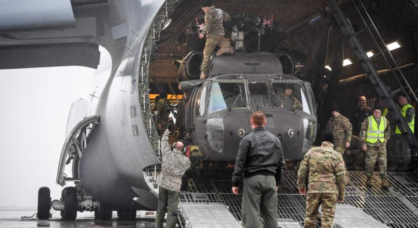 Lengyelország szerint késhet az amerikai fegyverszállítás