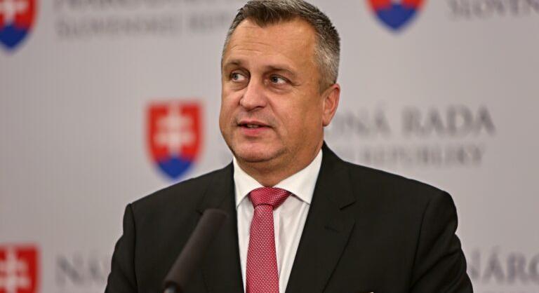 Danko csalódott amiatt, hogy Fico nem blokkolta az Ukrajnának szánt uniós kölcsönt