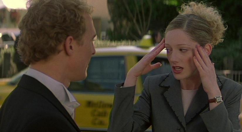 Judy Greer, a Halloween-filmek, a Jurassic World és megannyi más film karakterszínésze úgy le volt égve a Szeretném, ha szeretnél forgatása előtt, hogy Matthew McConaughey fizette ki a parkolójegyét