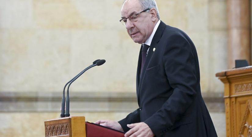 Laposföld-díjat kapott Sulyok Tamás