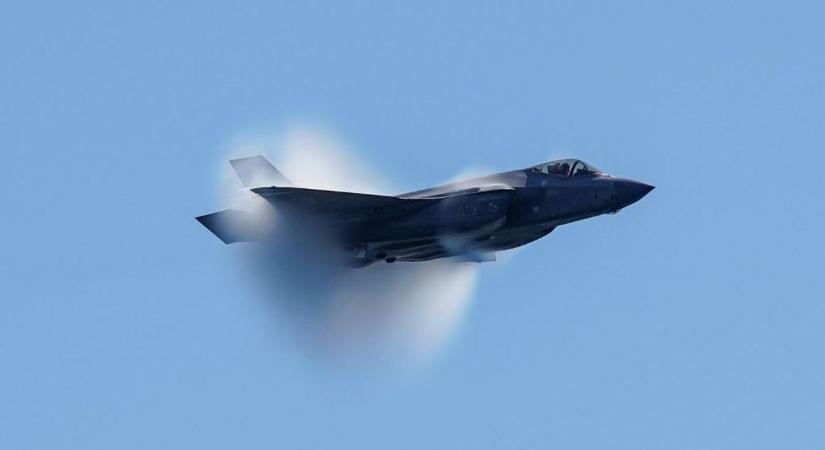 Besült a legnagyobb fegyvergyártó puskája – nem hozott profitesőt a Lockheed Martinnak az iráni háború sem