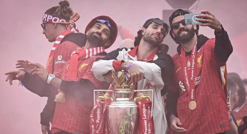 Ezért nem írt még alá Szoboszlai? Tovább gyengül a Liverpool