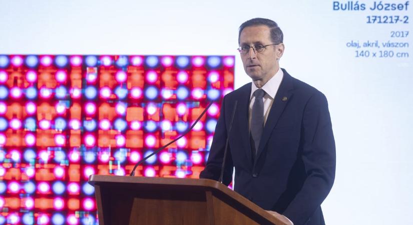 Vizsgálatot indít a Magyar Nemzeti Bank Simor András zsarolásos vádjai miatt