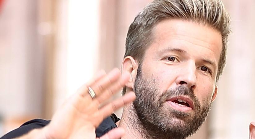 Hogy mi, éppen most? Sebestyén Balázs olyat ásott elő, amitől mindenki megdöbbent