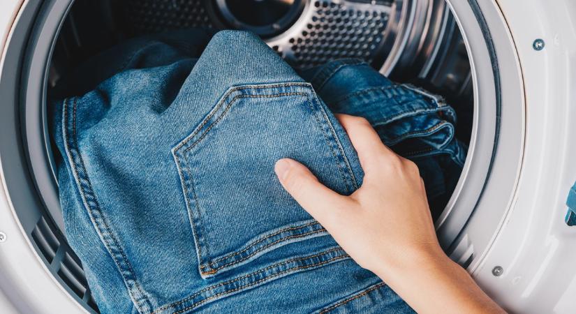 Milyen gyakran kell mosni a farmert? Hány hét vagy nap után?