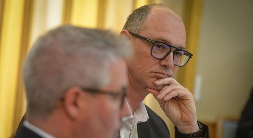 Leváltották az alpolgármestert Gyöngyösön - egyhangúan döntött a testület