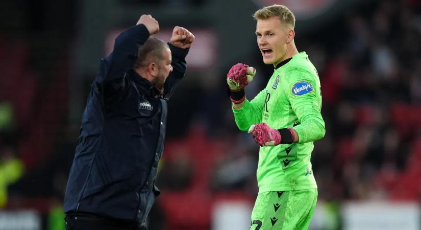 Merész lépés: kellemetlen incidensbe keveredett a magyar válogatott kapusa