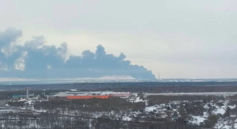 Dróntámadások értek olajlétesítményeket Oroszországban