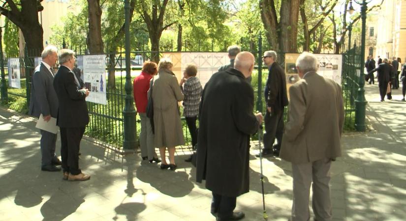 Debrecen utcáira vitték a tudományt: kiállítás nyílt a Magyar Tudományos Akadémia regionális jelenlétéről – videóval