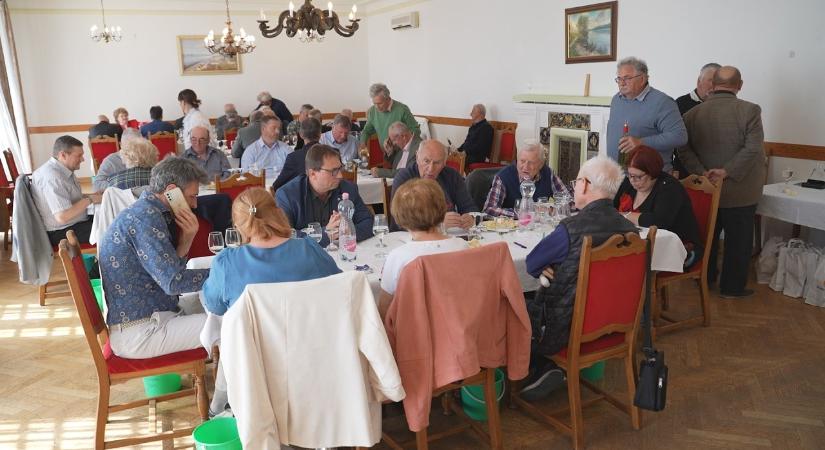 Megkezdődött a városi borverseny