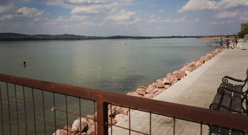 Életeket menthet - újraindult a jelzőrendszer a Velencei-tónál