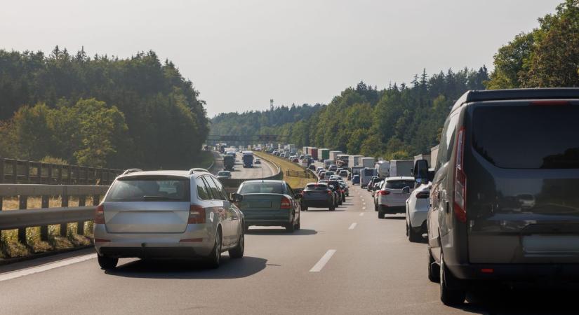 Gépjárműadó: 600 ezer autós még mindig nem fizetett!