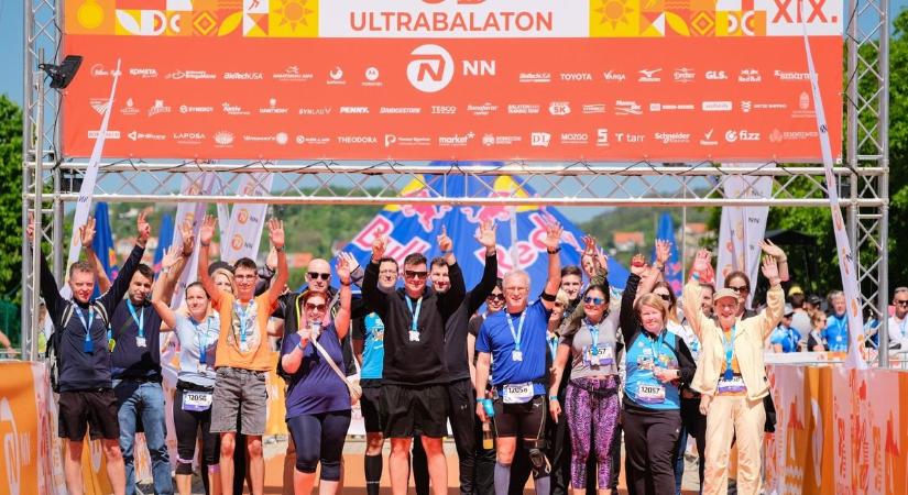 Több tízezren futják körbe a Balatont – Zalát is érinti a hétvégi Ultrabalaton