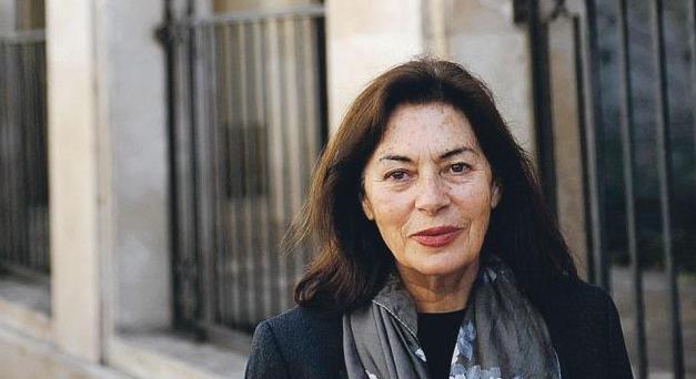 Kortárs művészet és városi emlékezet a Café Péntekben