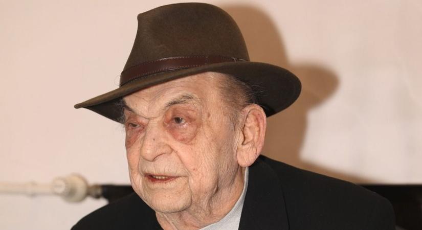 Szobor készült Bodrogi Gyula tiszteletére: megszólalt a szobrászművész