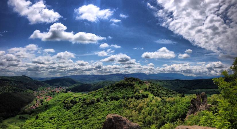 Kellemes tavaszi idő, de erős szél kíséri a napsütést