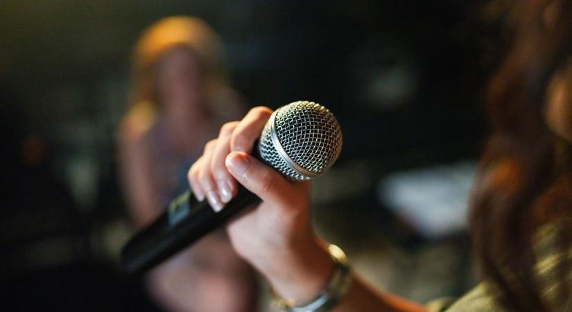 Itt a nagy bejelentés, ő esz a Megasztár egyik zsűritagja, és ezt üzeni