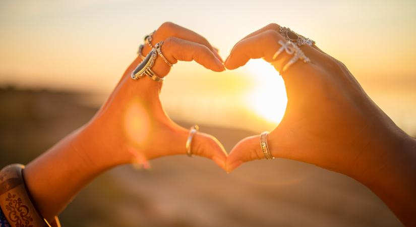 Pénteki cigánykártya jóslás: mit tartogat a sors a csillagjegyednek?