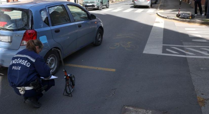 Súlyos baleset: 17 éves rolleres fiút gázoltak el