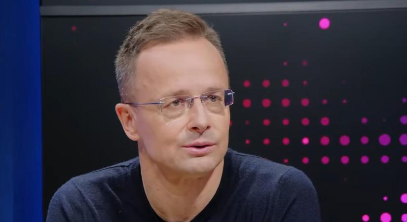 Itt a súlyos hír: többször műtötték Szijjártó Pétert, ez derült ki a súlyos betegségről