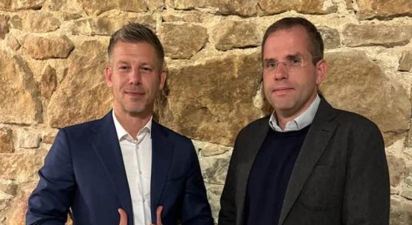 Így lett csúcsminiszter a háttéremberből, aki irtózik az elvtelen kompromisszumoktól és mindig azt kereste, ki az, aki képes felborítani az asztalt